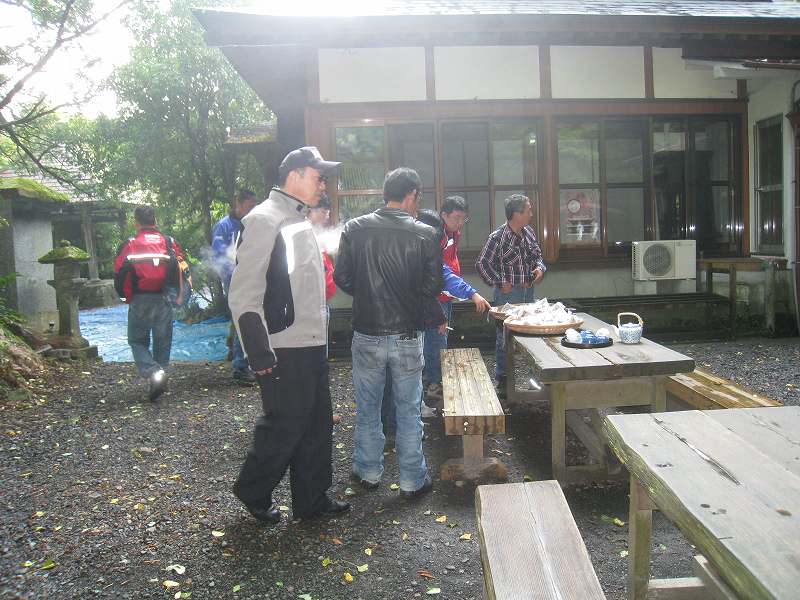 ツーリング（2009/10/17-18）阿蘇　２．苅田～竜門の滝～阿蘇 | SP忠男　広島