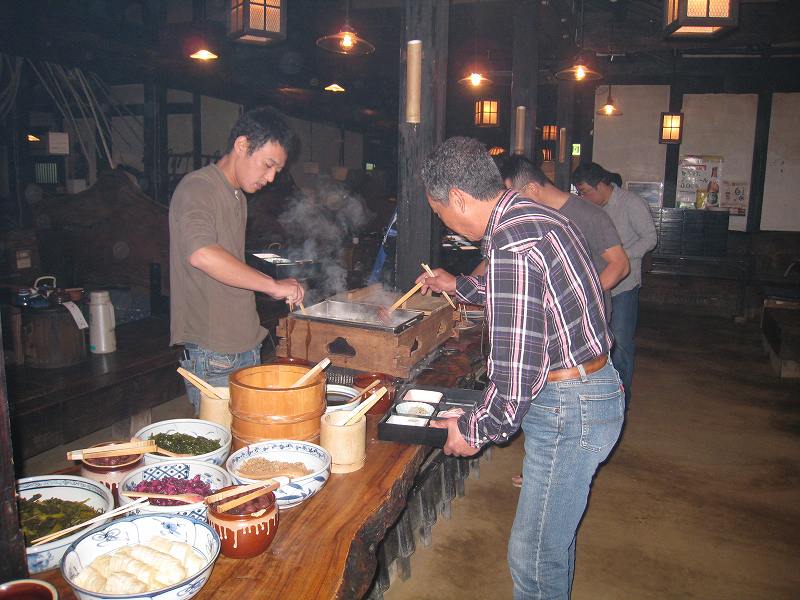 ツーリング（2009/10/17-18）阿蘇　４．朝食～白川水源 | SP忠男　広島