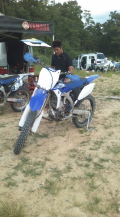 2011YZ250F